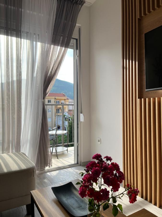 Blue Berry Apart Budva Ngoại thất bức ảnh